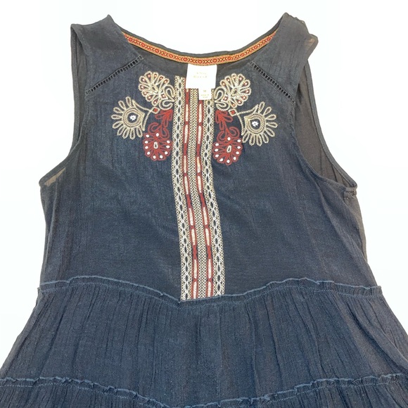 Tank - Picture 2 of 2